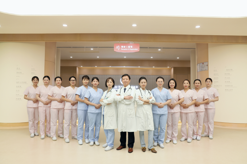 Dr Tony High Fives A Patient